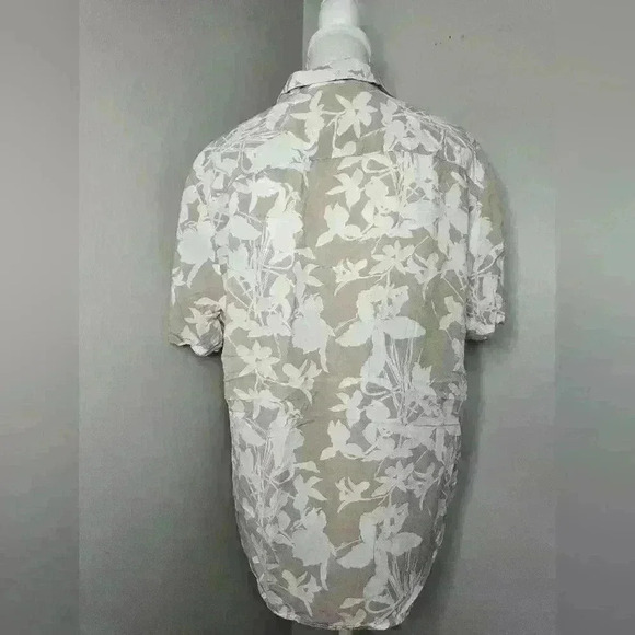 Denim & Flower by Ricky Singh Cuban Collared Hawaiian Shirt - Picture 4 of 6